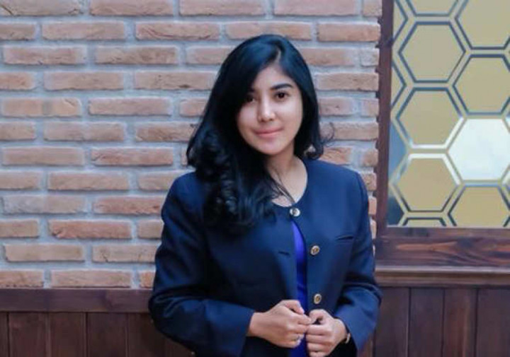 Viany Zaelany Vakum Akting demi Buka Firma Hukum untuk Orang Tak Mampu