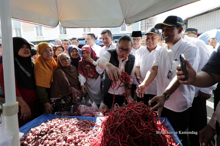 Mendag Zulkifli Hasan Sebut Harga di Lampung Stabil Cenderung Turun
