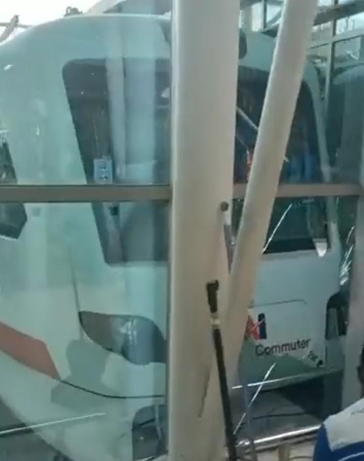 Kereta Bandara Tabrak Batas Aman Pemberhentian Stasiun Bandara Soetta