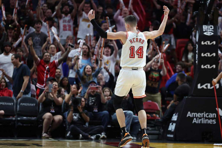 NBA: Kalahkan Bulls 102-91, Heat Lolos ke Play-off