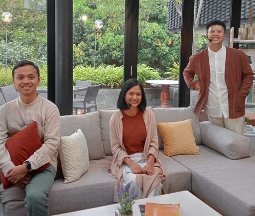 Dimas Harry Priawan, Kania Bunga, dan Narendra Pryottama dalam acara 'Dekoruma Media Gathering. (Foto: Dok. Yuni)