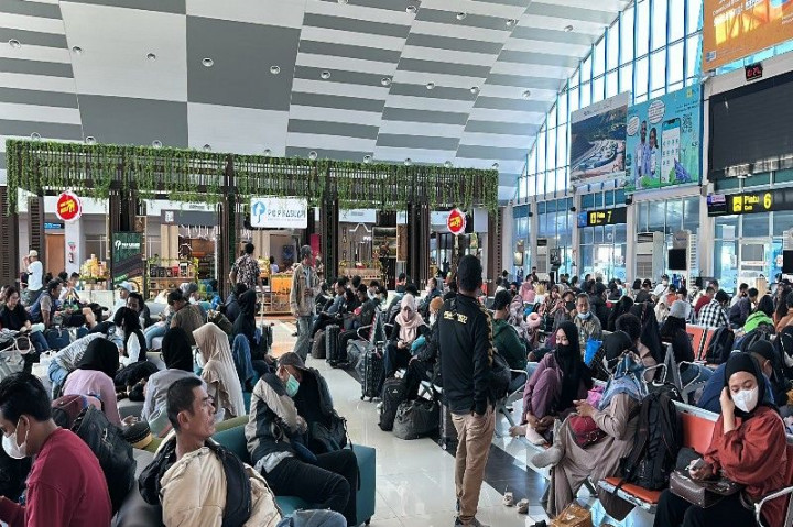 Puncak Arus Mudik di Bandara Sentani Jayapura Diprediksi H-4 Lebaran