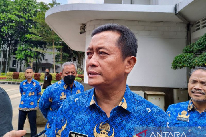 Pemkot Bandung Pertimbangkan Beri Bantuan Hukum untuk Yana Mulyana