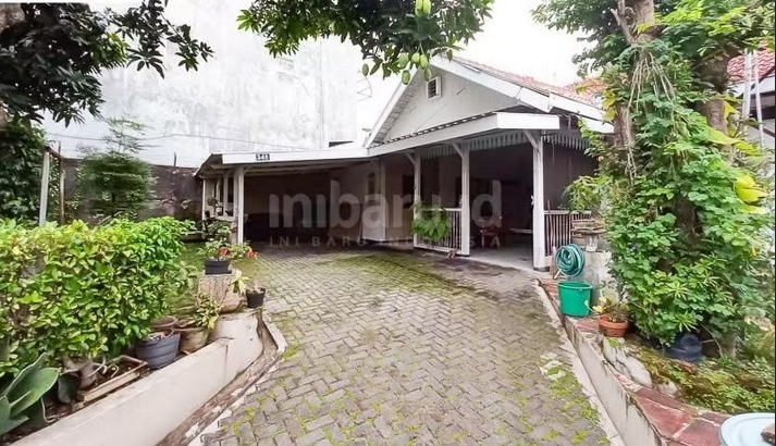 Kehidupan Nh Dini di Kampung Sekayu; Cerita dari Kerabat