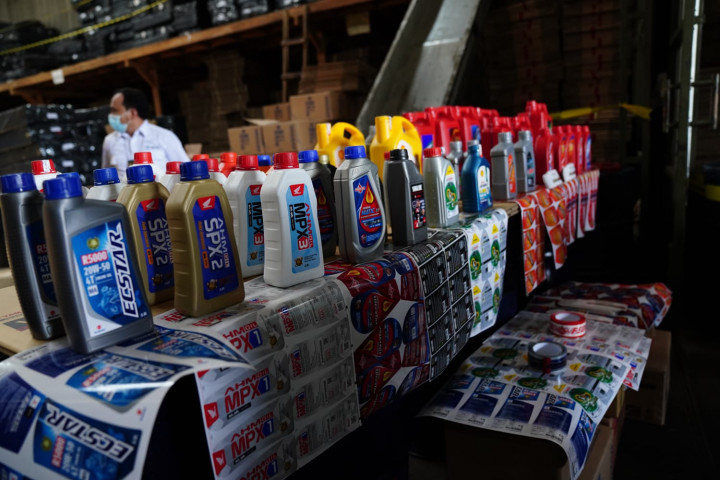 Amankan Mudik 2023, Gudang Pelumas Ilegal Digerebek