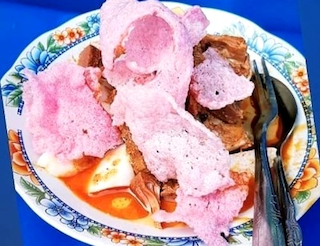 Ketupat sayur. Foto: Medcom.id