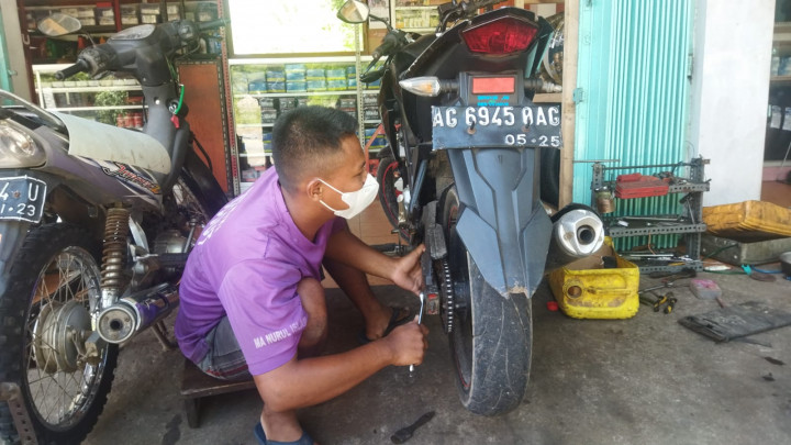 Lulusan Kursus Kembangkan Bengkel, Modal Rp5 Juta Kini Beromzet Puluhan Juta