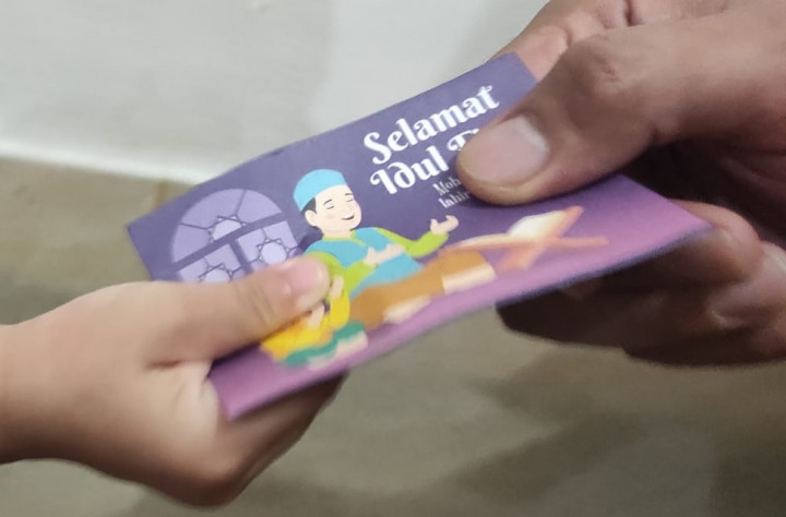 Banyak Dapat 'Salam Tempel' Lebaran? <i>Gini Nih</i> Cara Tepat Menabungnya