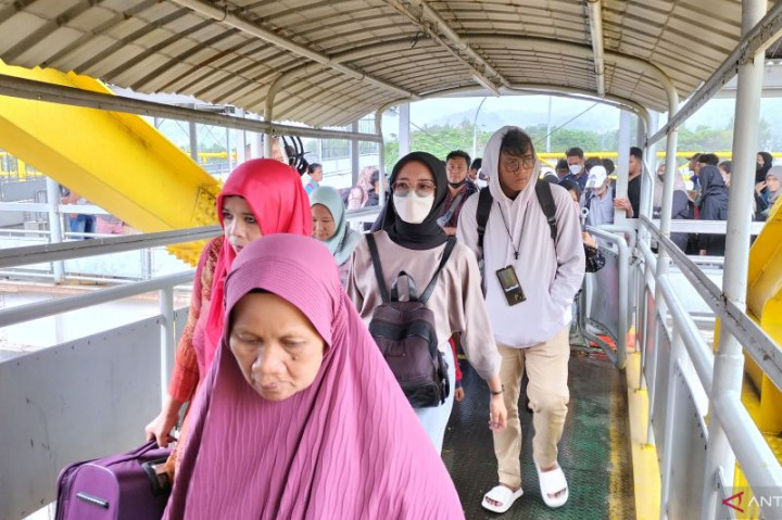 H-2 Lebaran, ASDP Catat Jumlah Pemudik Pelabuhan Bakauheni Capai 55.984 Orang
