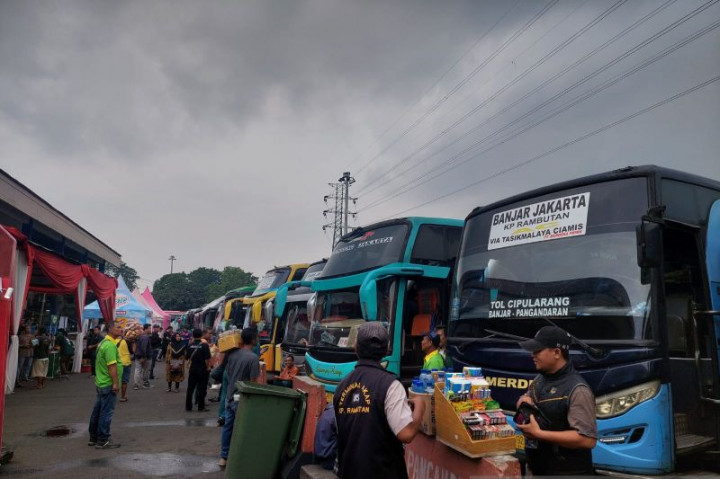 Operator Bus di Terminal Kampung Rambutan Diminta Siapkan Armada Cadangan