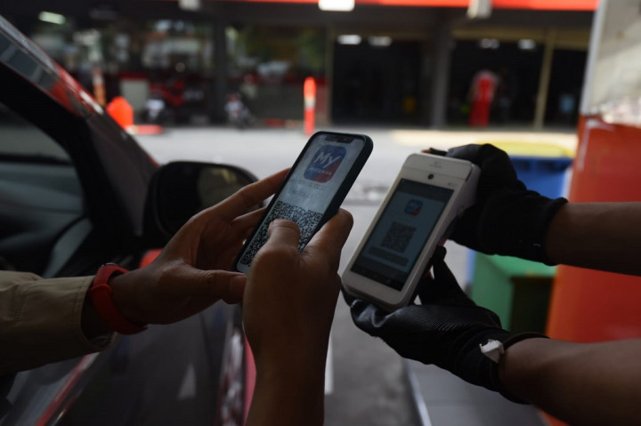 Biar <i>Nggak</i> Antre, Bayar BBM Mending Nontunai