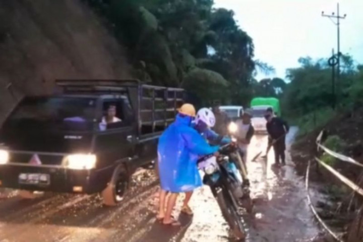 Pemudik di Rejang Lebong Diminta Mewaspadai Tanah Longsor