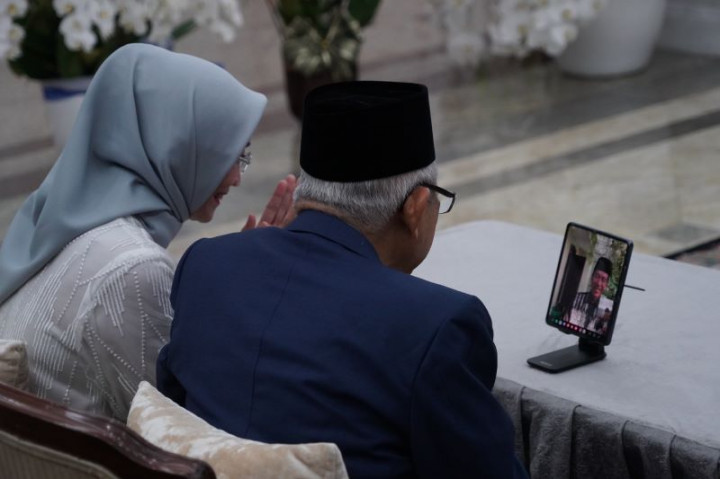 Rayakan Idulfitri, Jokowi-Ma'ruf Amin Silaturahmi Secara Virtual