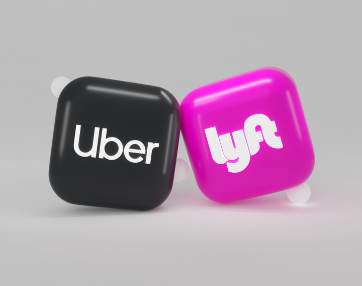 Lyft PHK Lagi, Kewalahan Lawan Uber?