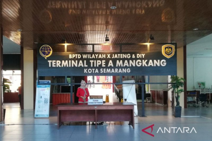 Terminal Mangkang Semarang Kedatangan 6.100 Pemudik