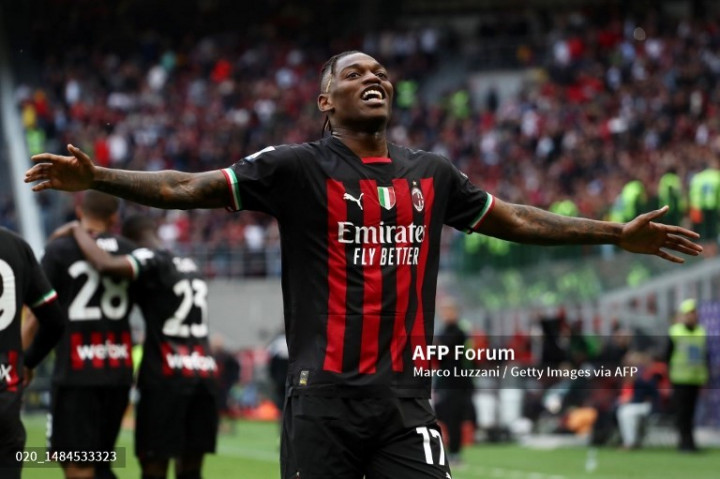 Leao Bersinar saat Milan Bekuk Lecce