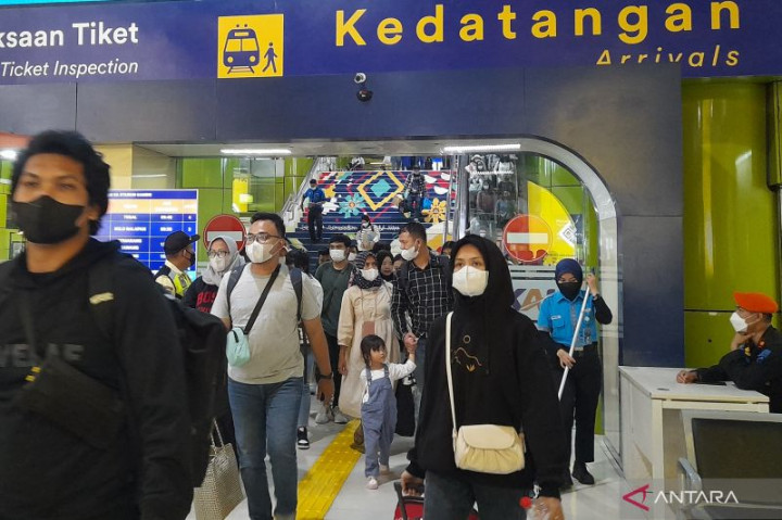 KAI Prediksi Puncak Arus Balik ke Ibu Kota Ada Dua Sesi