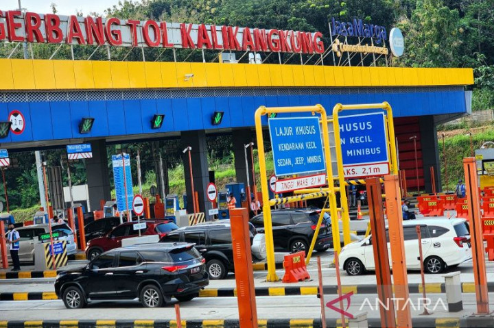 43 Ribu Kendaraan Melintas Kalikangkung sejak Pemberlakuan <i>One Way</i>