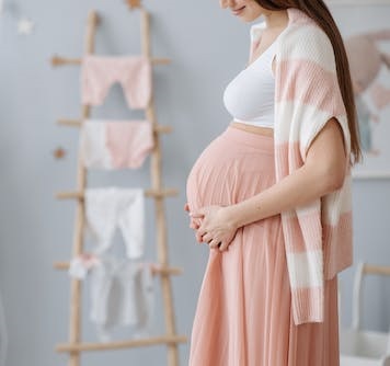 ilustrasi ibu hamil, foto: pexels