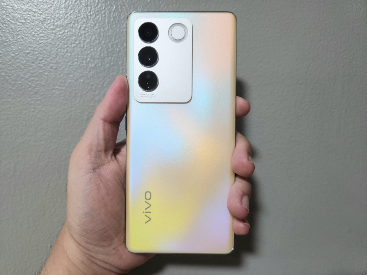Vivo V27, Desain dan Kamera Bagus