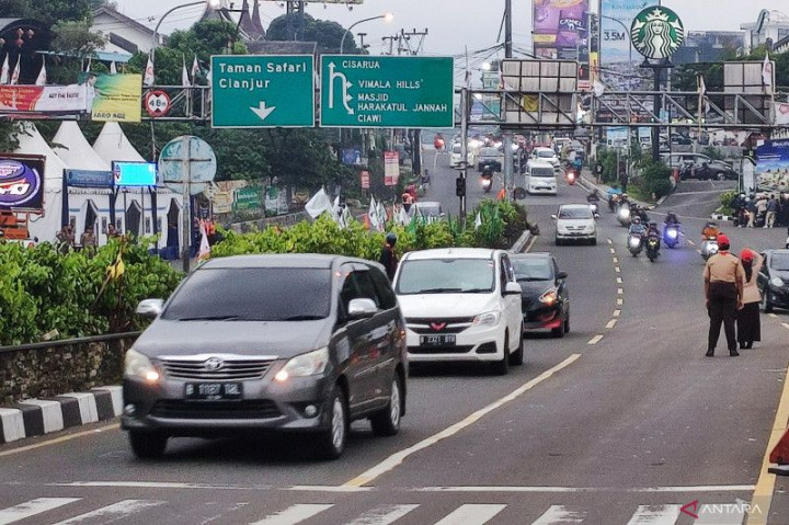 <i>One Way</i> Diperpanjang, Pengendara Tujuan Bogor-Cianjur Diimbau Hindari Jalur Puncak