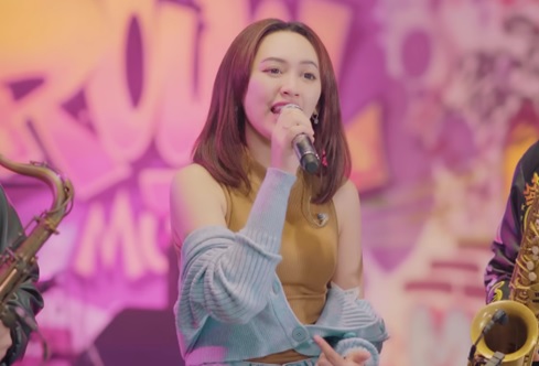 Arti Rungkad Entek-entekan dalam Lagu Happy Asmara yang Viral di TikTok