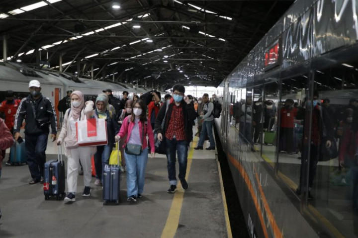 Daop 2 Bandung Tambah Perjalanan KA Parahyangan untuk Arus Balik