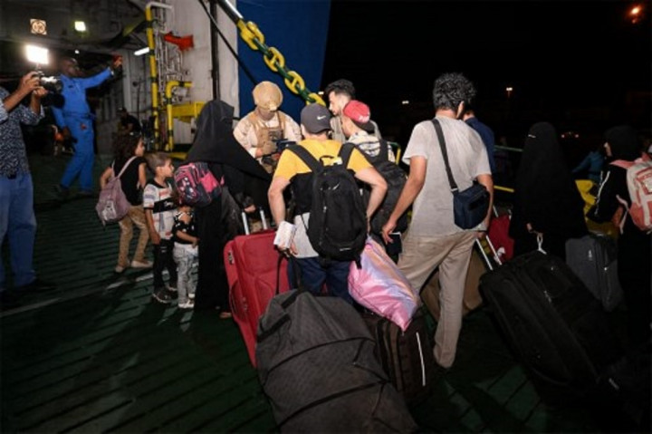 Evakuasi WNI di Sudan Tahap II, 328 WNI dari Khartoum Tiba di Port Sudan