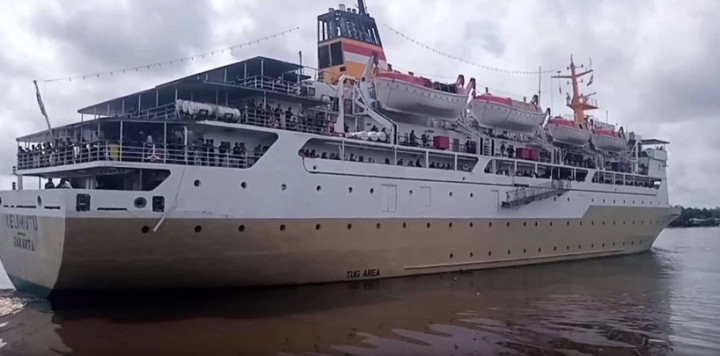 Ribuan Pemudik Kembali ke Jawa Melalui Pelabuhan Sampit Kalteng