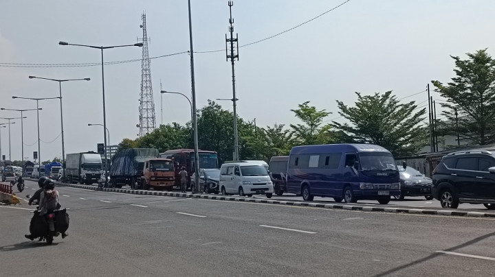 Jalur Pantura Cirebon Padat, Arah Jawa Merayap