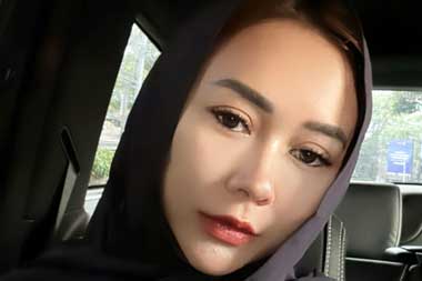 Alami Anxiety Disorder, Aura Kasih Menutup Diri dari Cowok