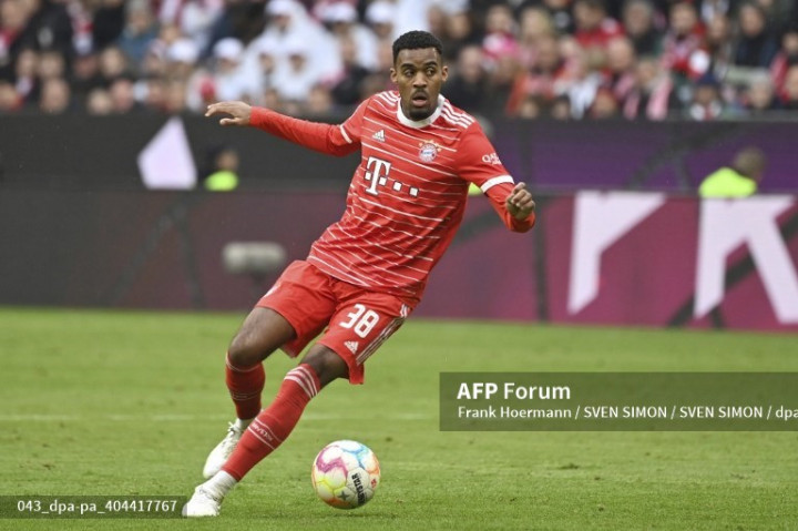 Gravenberch Pertimbangkan Hengkang dari Bayern Muenchen