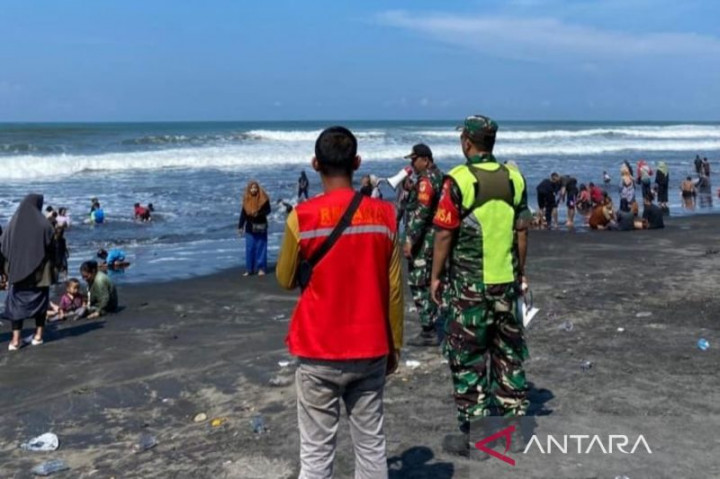 Seratusan Relawan Siaga di Titik Rawan Bencana Cianjur