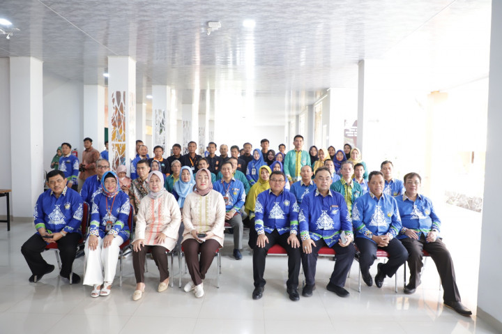 Rektor Unila Sebut Mahasiswa Semester Akhir Dapat Ajukan Keringanan UKT