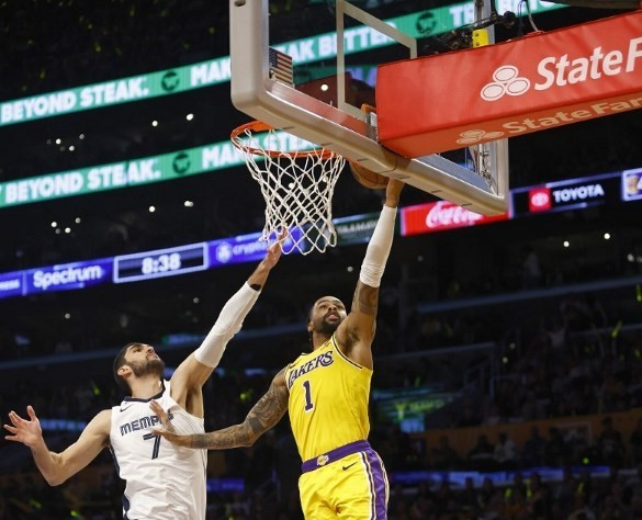 Playoff NBA: Lakers Depak Grizzlies dari Playoff