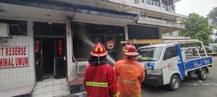 Kantor Polsek Bekasi Kota Kebakaran