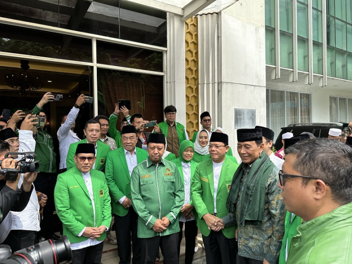 100 Kader Binaan Wiranto Bakal <i>Nyaleg</i> Lewat PPP