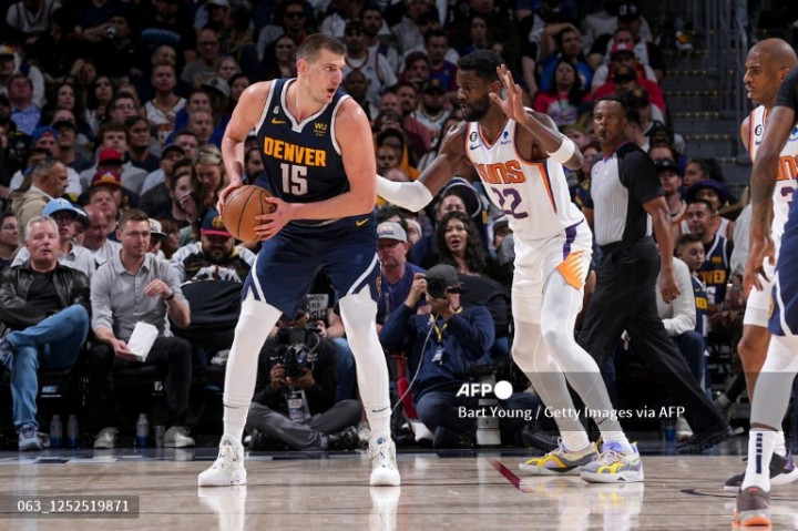 Playoff NBA: Nuggets Unggul 2-0 atas Suns