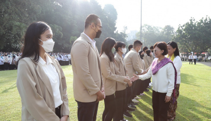 Hardiknas 2023, Rektor UGM Beri Penghargaan untuk Mahasiswa Kampus Merdeka