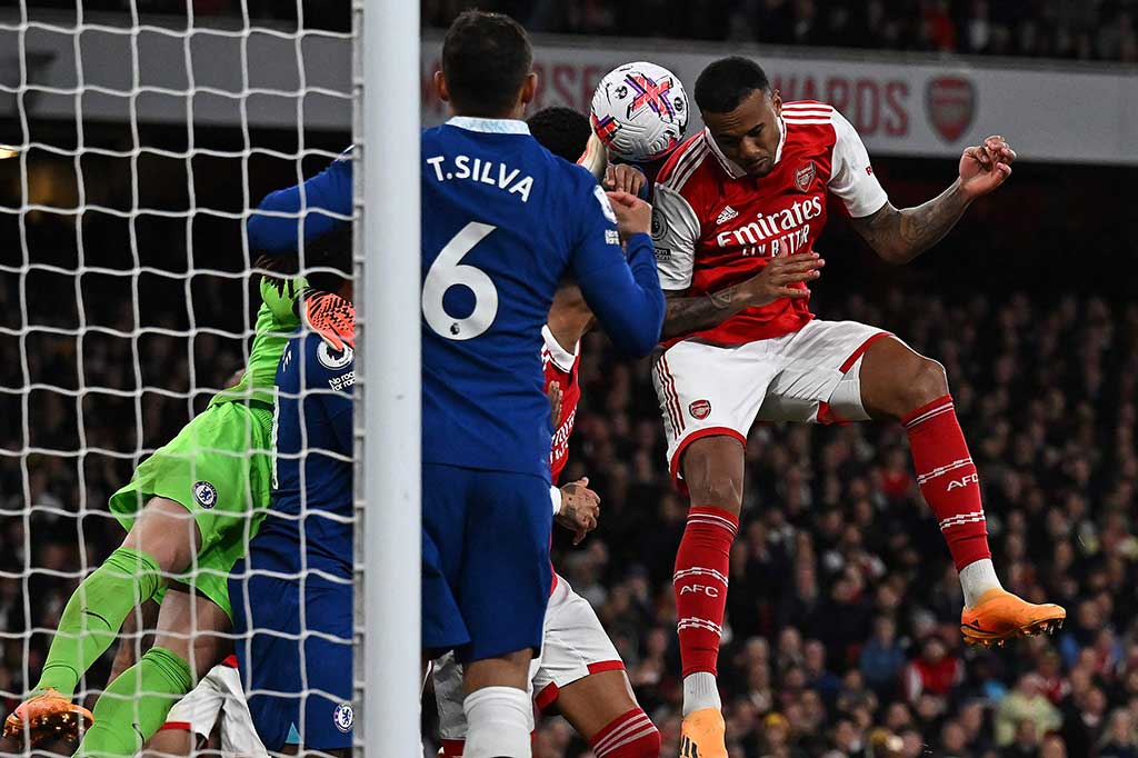 Liga Inggris: Hajar Chelsea 3-1, Arsenal Kembali ke Puncak