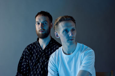 HONNE akan Konser di Jakarta Juli 2023, Ini Harga Tiketnya!