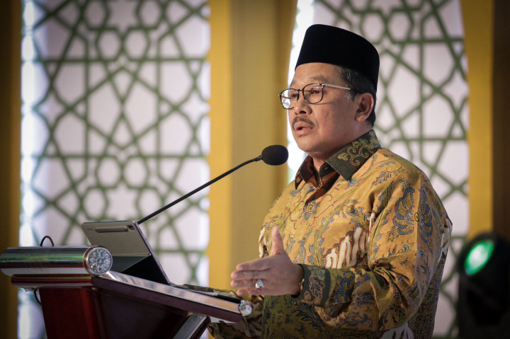 Menutup AICIS 2023, Wamenag Ingatkan Agama Harus Jadi <i>Problem Solver</i>, Bukan Bagian Masalah