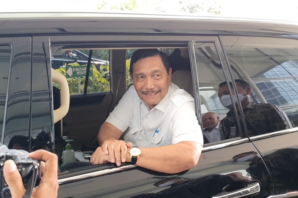 Figur Cawapres Anies versi Luhut hingga Larangan Flexing ASN Jakarta