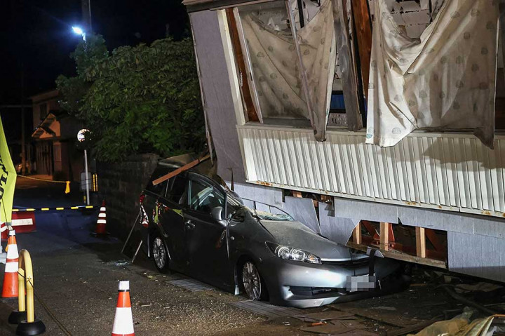 Gempa Guncang Jepang, Satu Tewas, Sejumlah Bangunan Runtuh