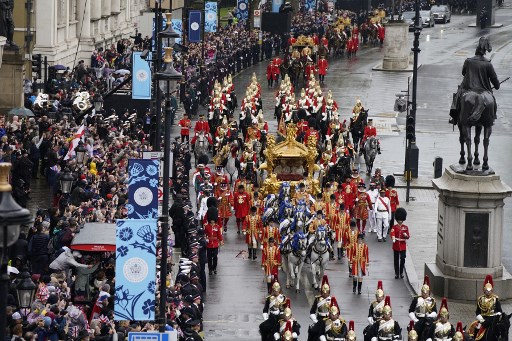 Teriakan 'God Save the King' Menggema Sepanjang Jalan Inggris