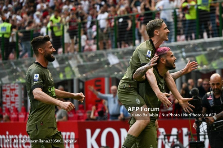 Milan dengan Mudah Jinakkan Lazio