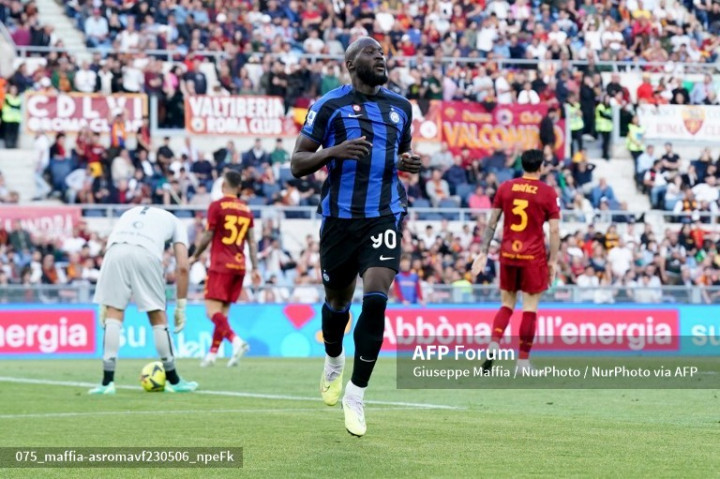 Si Ular Terlalu Tangguh untuk Si Serigala