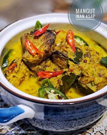 Resep mangut ikan asap, foto: instagram: @nenis_bkr.indonesia