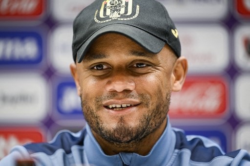 Vincent Kompany Tetap Melatih Burnley hingga 2028