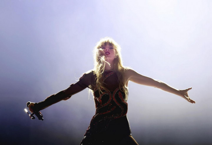 Isu CLBK Menguat, Matty Healy Datang ke Konser Taylor Swift